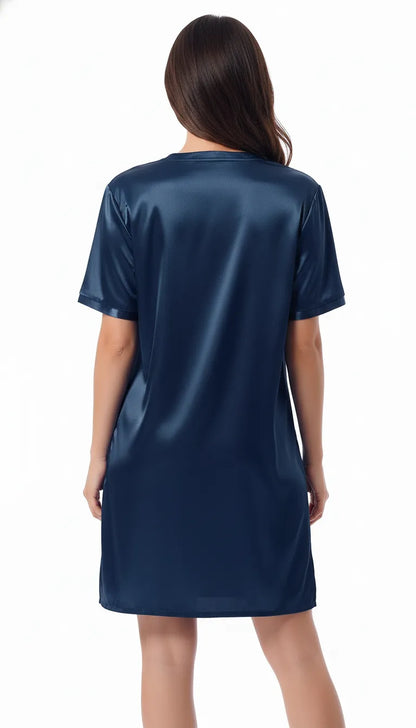 Nuisette Satin Bleu Marine pour Femme | Coupe Droite avec Fentes | Manches Courtes | 1 Pièce - Vue de dos