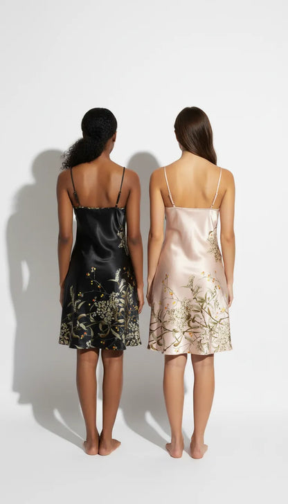 Nuisette Satin Noir et Rose Fleurie pour Femme | Décolleté V | Bretelles Fines | 1 Pièce - Vue de dos