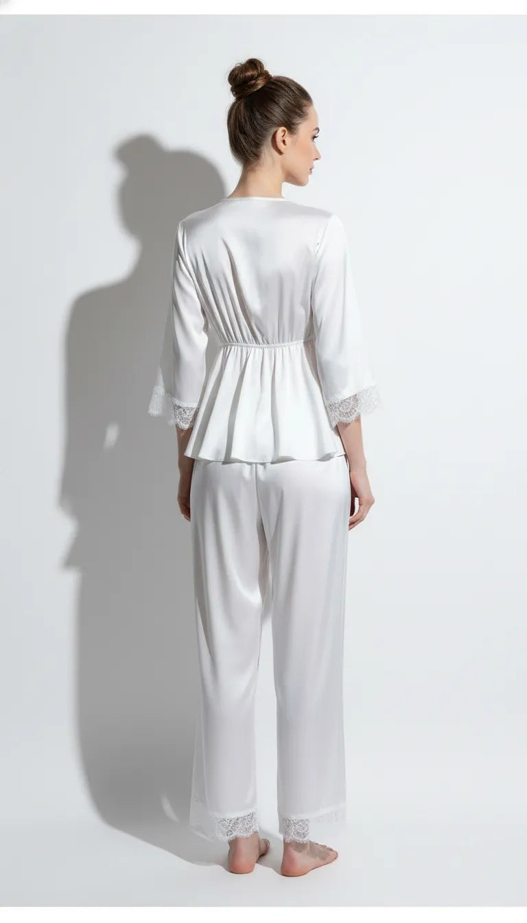 Pyjama Satin Blanc | Romantique et Délicat | Chemise à Manches Longues & Pantalon | 2 Pièces Femme - Vue de dos
