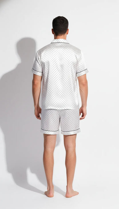 Pyjama Satin Blanc à Pois Noirs pour Homme | Chic & Élégant | Short et Chemise Manches Courtes | Ensemble 2 Pièces - Vue de dos