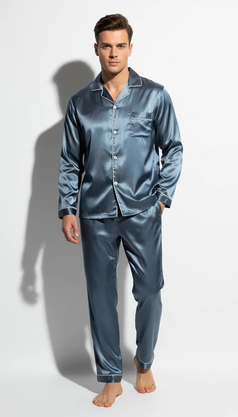 Pyjama Satin Bleu Ardoise pour Homme | Classique Chic | Chemise Manches Longues et Pantalon | 2 Pièces - Vue de face