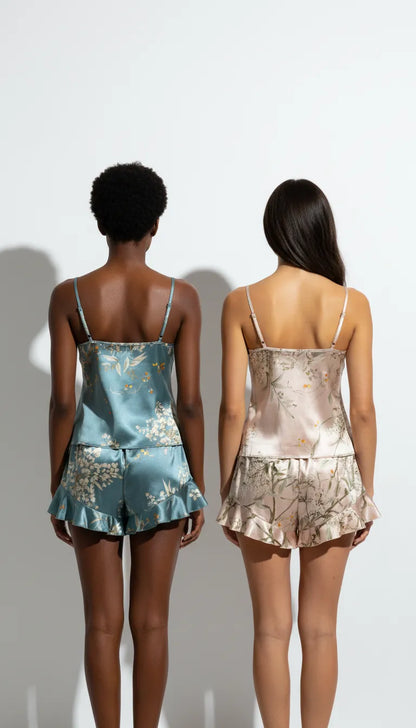 Pyjama Satin Bleu Floral pour Femme | Débardeur à Bretelles et Short à Volants | Ensemble 2 Pièces | Pack 2 Pièces - Vue de dos