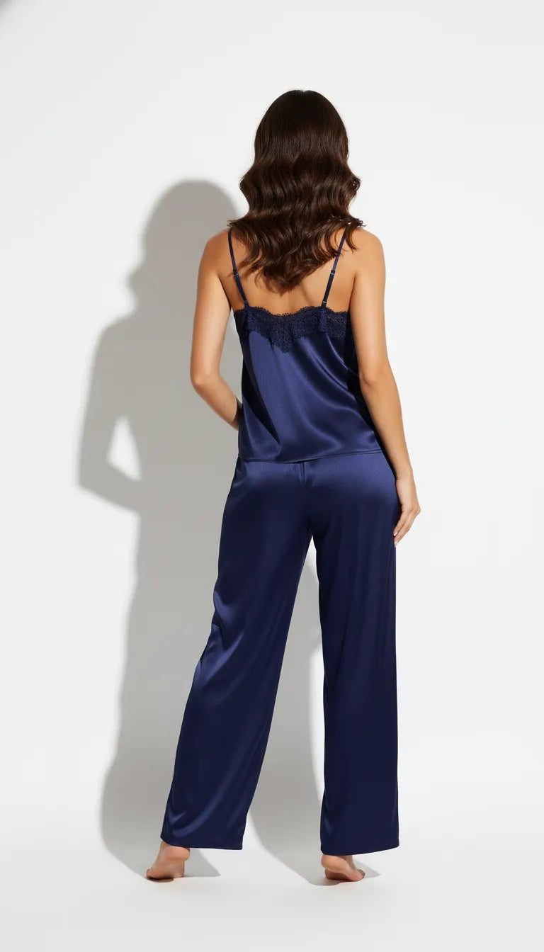 Pyjama Satin Bleu Marine pour Femme | Débardeur avec Dentelle & Pantalon Fluide | Ensemble 2 Pièces - Vue de dos