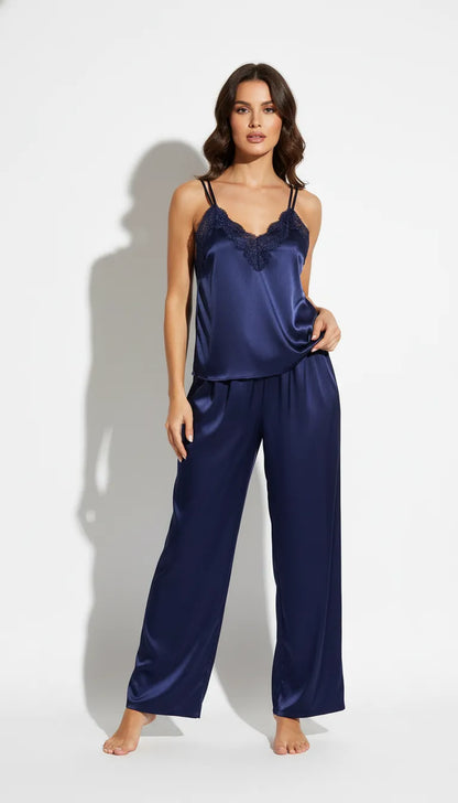 Pyjama Satin Bleu Marine pour Femme | Débardeur avec Dentelle & Pantalon Fluide | Ensemble 2 Pièces - Vue de face