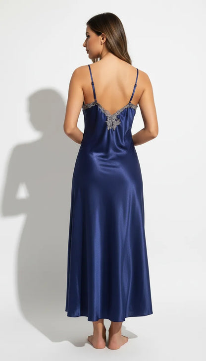 Pyjama Satin Bleu Nuit pour Femme | Nuisette Décolletée et Robe de Chambre Longue Dentelle | Ensemble 2 Pièces - Vue de dos