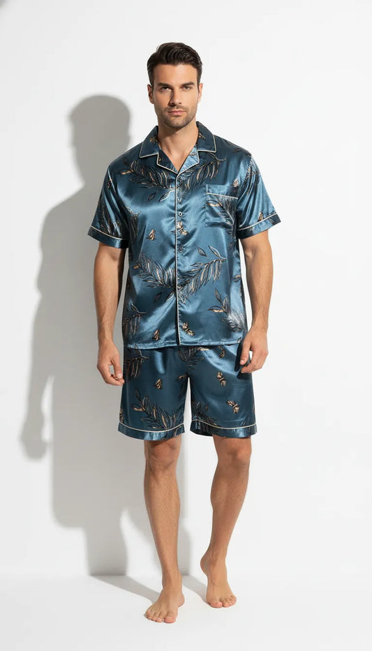 Pyjama Satin Bleu Nuit pour Homme | Motif Feuilles Élégant | Chemise Manches Courtes et Short | Ensemble 2 Pièces - Vue de face