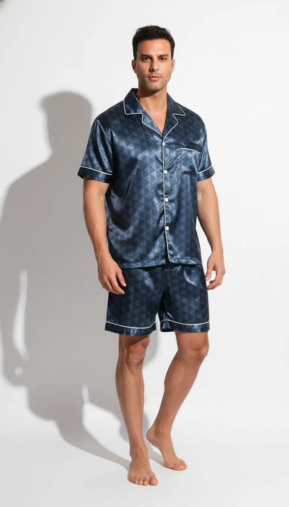Pyjama Satin Bleu Nuit pour Homme | Moderne & Chic | Chemise Manches Courtes & Short | Ensemble 2 Pièces - Vue de face