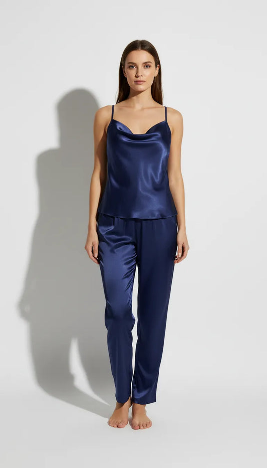 Pyjama Satin Bleu Nuit pour Femme | Débardeur & Pantalon Fluide | Ensemble 2 Pièces - Vue de face