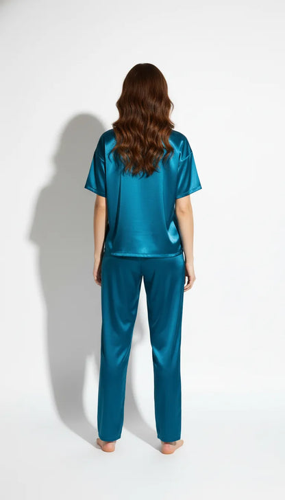 Pyjama Satin Bleu Turquoise Femme | Ensemble Chic et Décontracté | T-shirt Manches Courtes et Pantalon 2 Pièces - Vue de dos