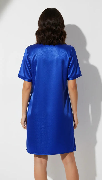 Pyjama Satin Bleu pour Femme | Nuisette courte élégante à col en V et fentes latérales | 1 Pièce - Vue de dos