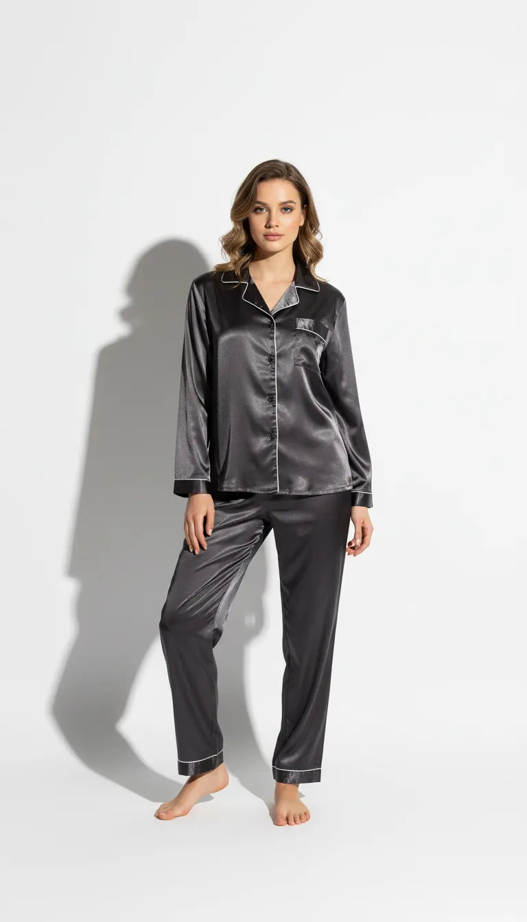 Pyjama Satin Gris Anthracite Femme | Chemise à Manches Longues & Pantalon | Ensemble 2 Pièces - Vue de face