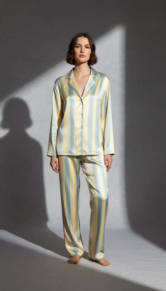 Pyjama Satin Jaune et Bleu | Moderne chic | Chemise & Pantalon Femme | 2 Pièces - Vue de face