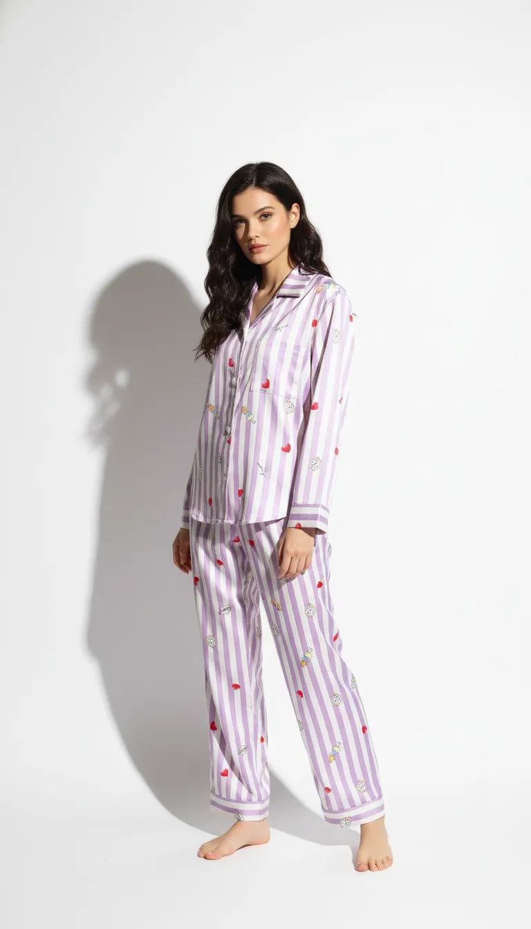 Pyjama Satin Lilas Rayé Femme | Romantique | Chemise Manches Longues & Pantalon | 2 Pièces - Vue de face