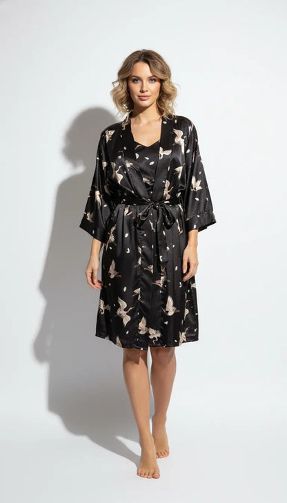 Pyjama Satin Noir Femme | Kimono long, Débardeur et Short assortis | Ensemble 3 Pièces - Vue de face