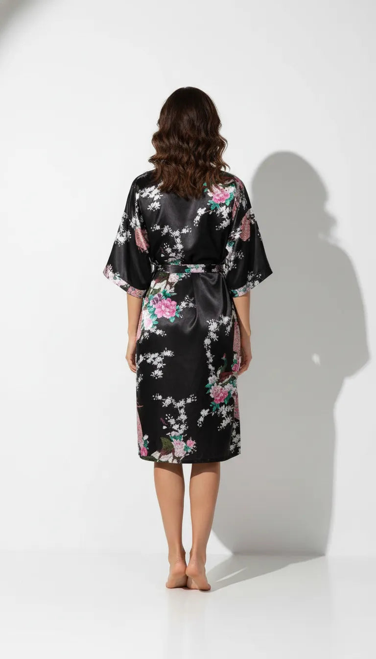 Pyjama Satin Noir et Rose pour Femme | Kimono Long à Motifs Floraux | 1 Pièce - Vue de dos