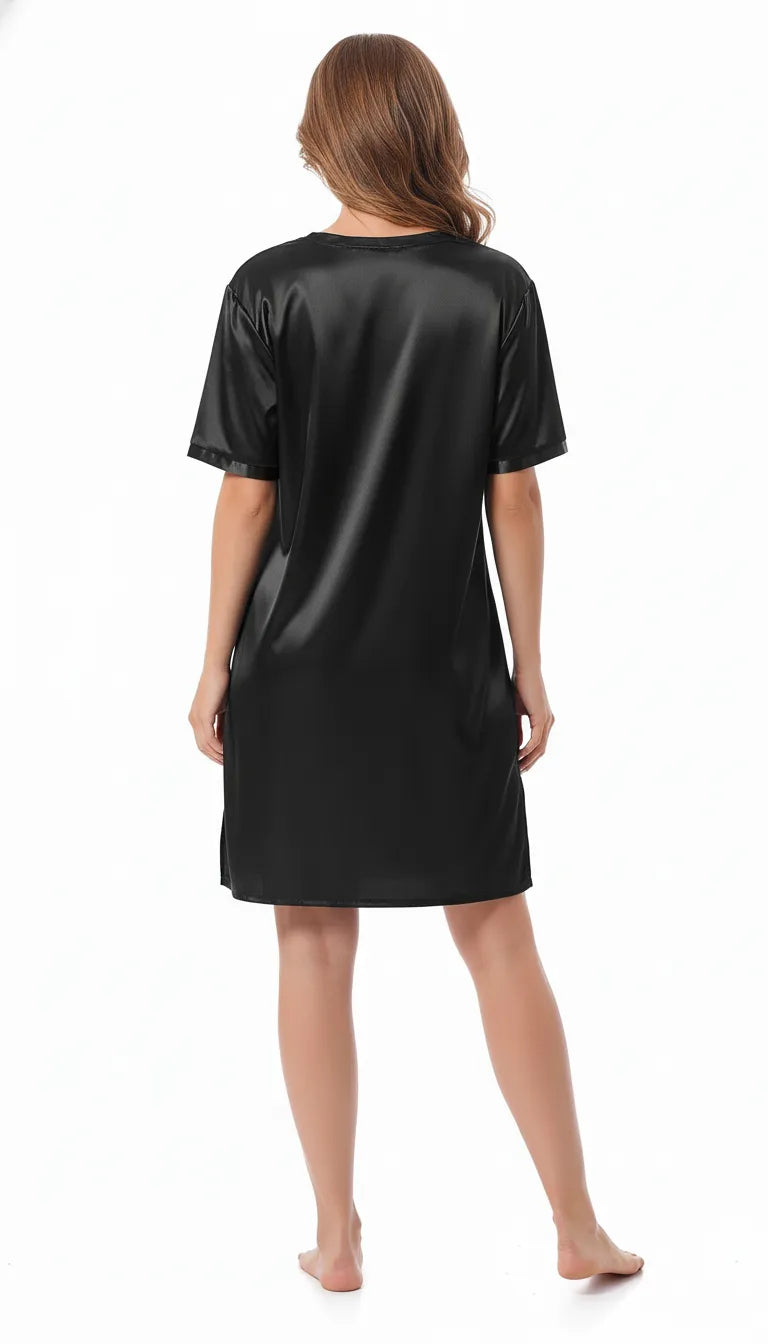 Pyjama Satin Noir pour Femme | Nuisette courte à col V et fentes latérales | 1 Pièce - Vue de dos