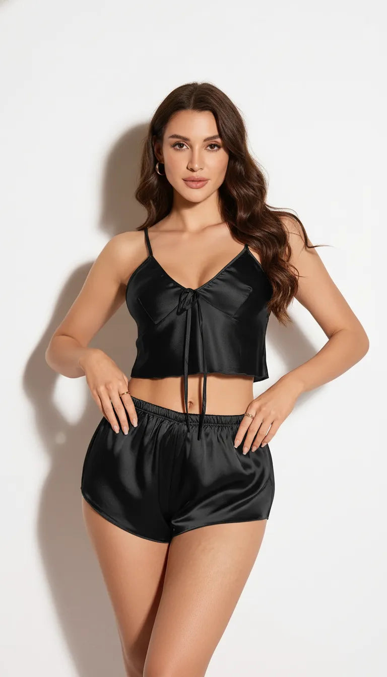 Pyjama Satin Noir pour Femme | Débardeur à nouer & Shorty | Ensemble 2 Pièces - Vue de face