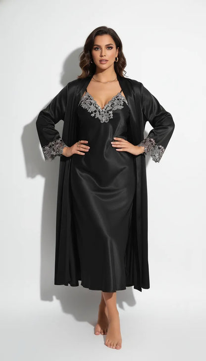 Pyjama Satin Noir pour Femme | Nuisette Décolletée et Kimono Long à Manches Longues | Ensemble 2 Pièces - Vue de face