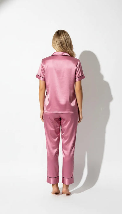 Pyjama Satin Rose Poudré pour Femme | Ensemble Chemise Manches Courtes & Pantalon | 2 Pièces - Vue de dos