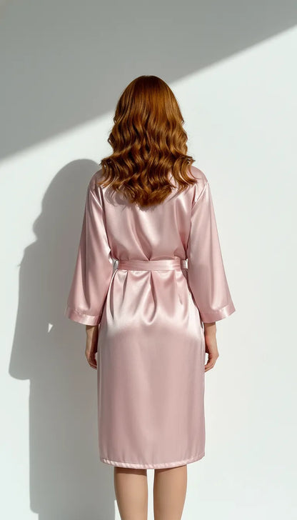 Pyjama Satin Rose Poudré pour Femme | Kimono Long et fluide | Ceinture Satin | 2 Pièces - Vue de dos