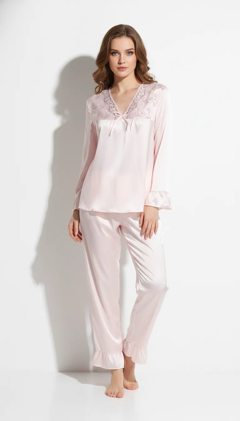 Pyjama Satin Rose Poudré pour Femme | Ensemble Broderie Dentelle | Pantalon et Manches Longues | 2 Pièces - Vue de face
