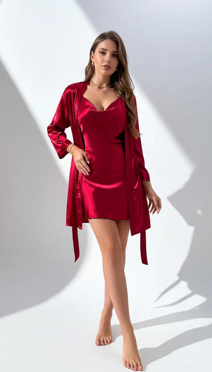 Pyjama Satin Rouge Femme | Nuisette dos-nu & Kimono Long | Ensemble 2 Pièces - Vue de face