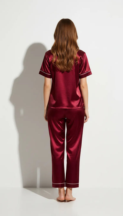 Pyjama Satin Rouge Rubis pour Femme | Ensemble Chemise Manches Courtes et Pantalon | 2 Pièces - Vue de dos