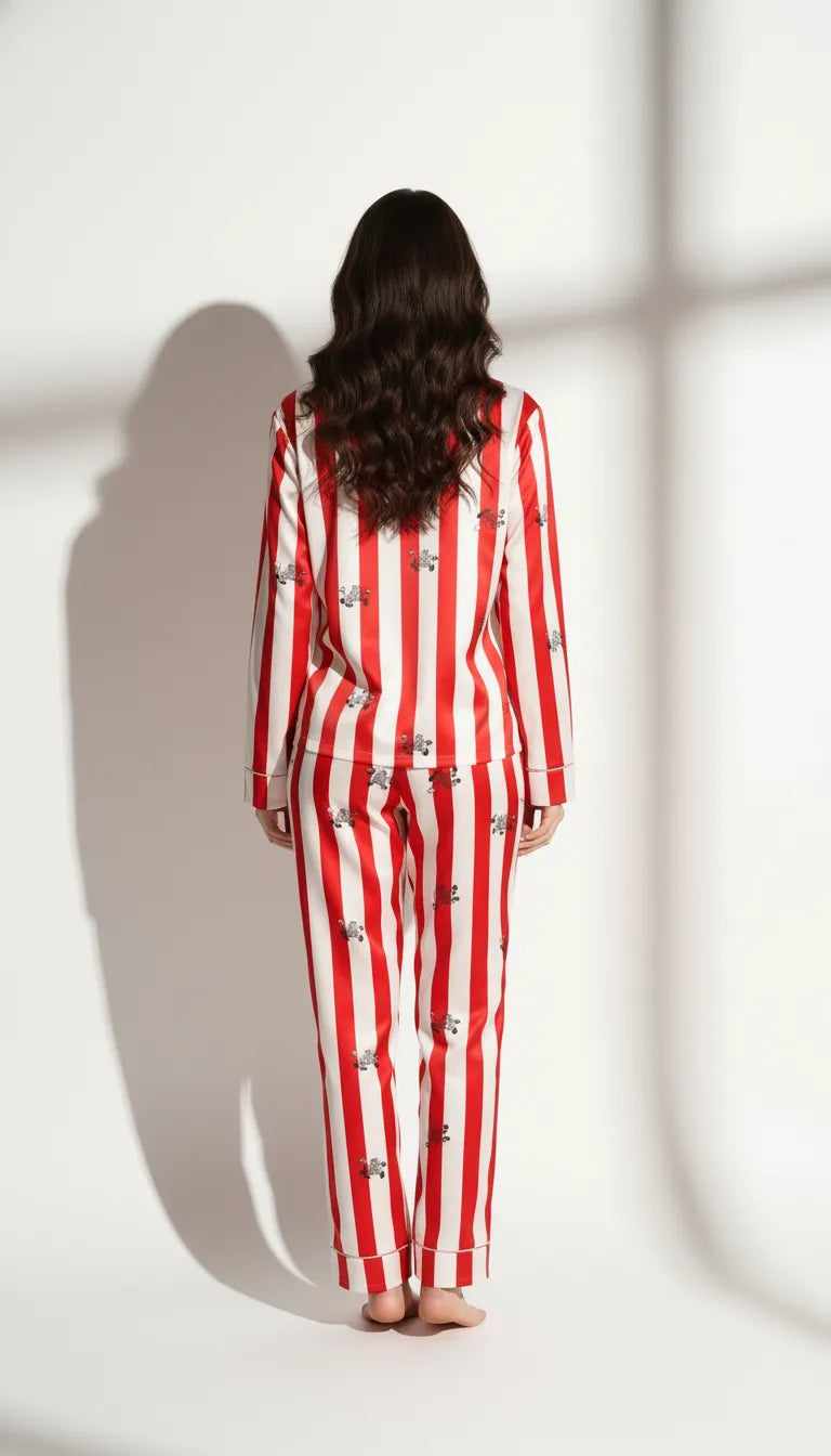 Pyjama Satin Rouge et Blanc | Moderne Chic | Chemise Femme | Ensemble 2 Pièces - Vue de dos