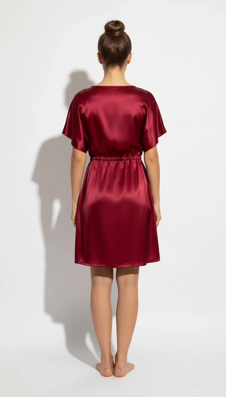 Pyjama Satin Rouge pour Femme | Nuisette Fluide avec Cordon de Serrage | Manches Courtes | 1 Pièce - Vue de dos