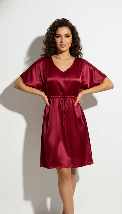 Pyjama Satin Rouge pour Femme | Nuisette Fluide avec Cordon de Serrage | Manches Courtes | 1 Pièce - Vue de face