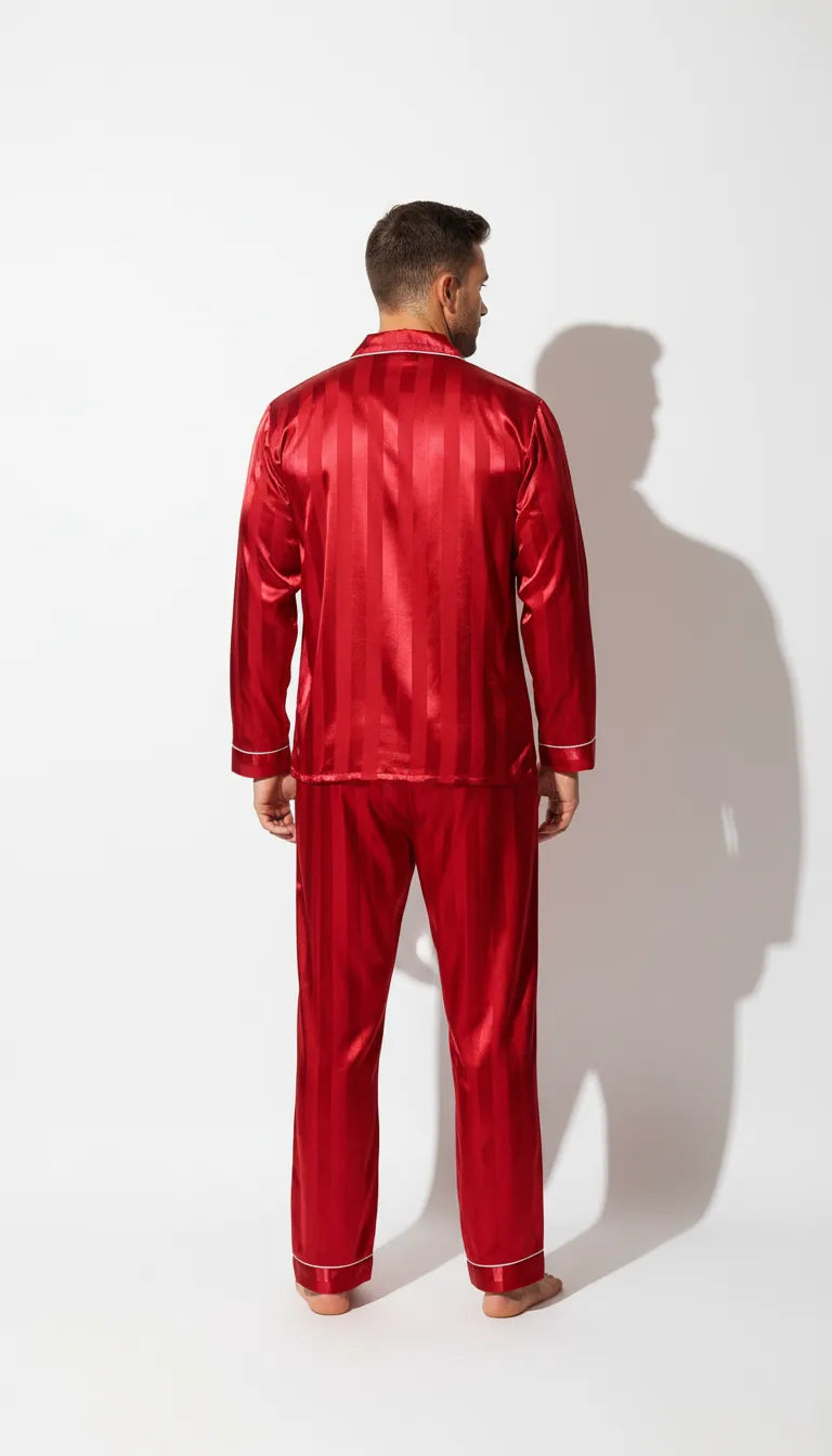 Pyjama Satin Rouge pour Homme | Classique Rayé avec Détails Blancs | Chemise Manches Longues et Pantalon | 2 Pièces - Vue de dos