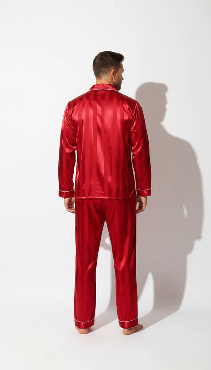 Pyjama Satin Rouge pour Homme | Classique Rayé avec Détails Blancs | Chemise Manches Longues et Pantalon | 2 Pièces - Vue de dos