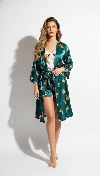 Pyjama Satin Vert Émeraude Femme | Kimono Long à Motifs Renard & Ensemble 3 Pièces | Short - Vue de face